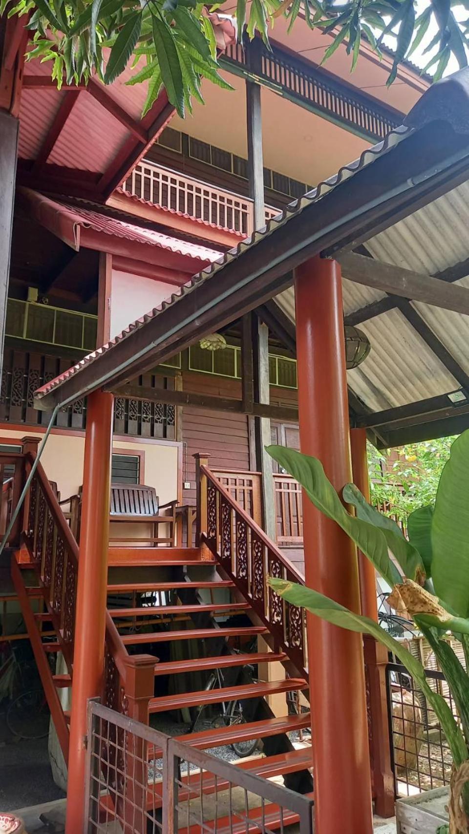 Baan Lotus Guest House Phra Nakhon Si Ayutthaya Exterior foto
